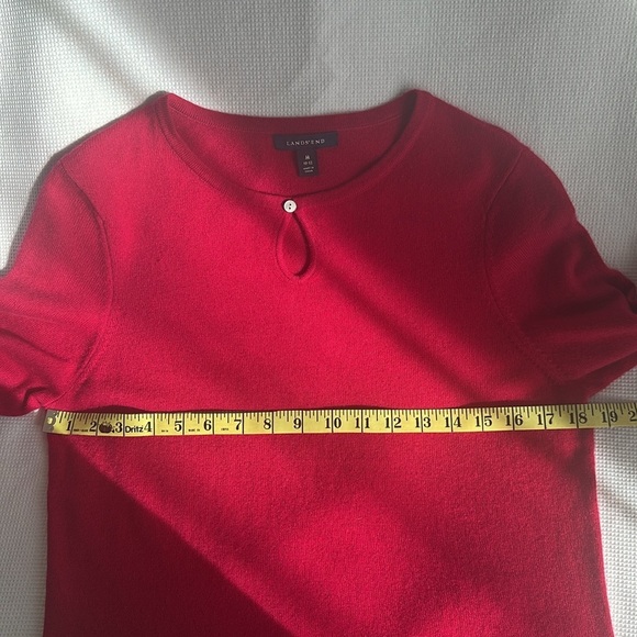 Lands' End Cashmere Sweater Sz M Magenta Cozy Soft Minimalist Keyhole Boxy Red - Picture 7 of 9